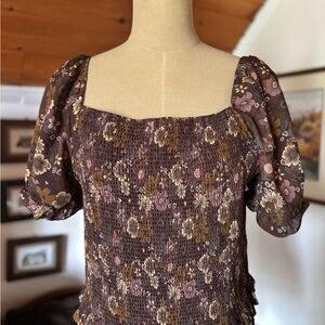 Floral Smocked Puff Sleeve Top